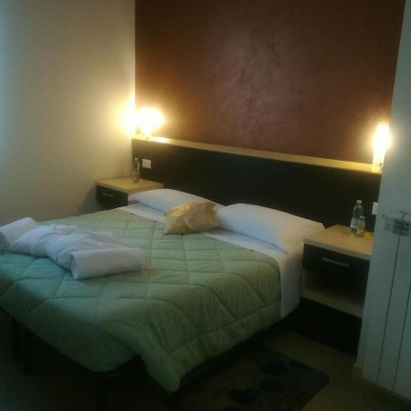 New Hotel Europa Crevalcore Esterno foto